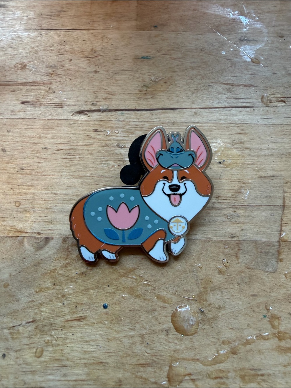 Disney Corgi Dog Costume Enamel Pin - Cats & Dogs Mystery Pin Set - Picture 2 of 2
